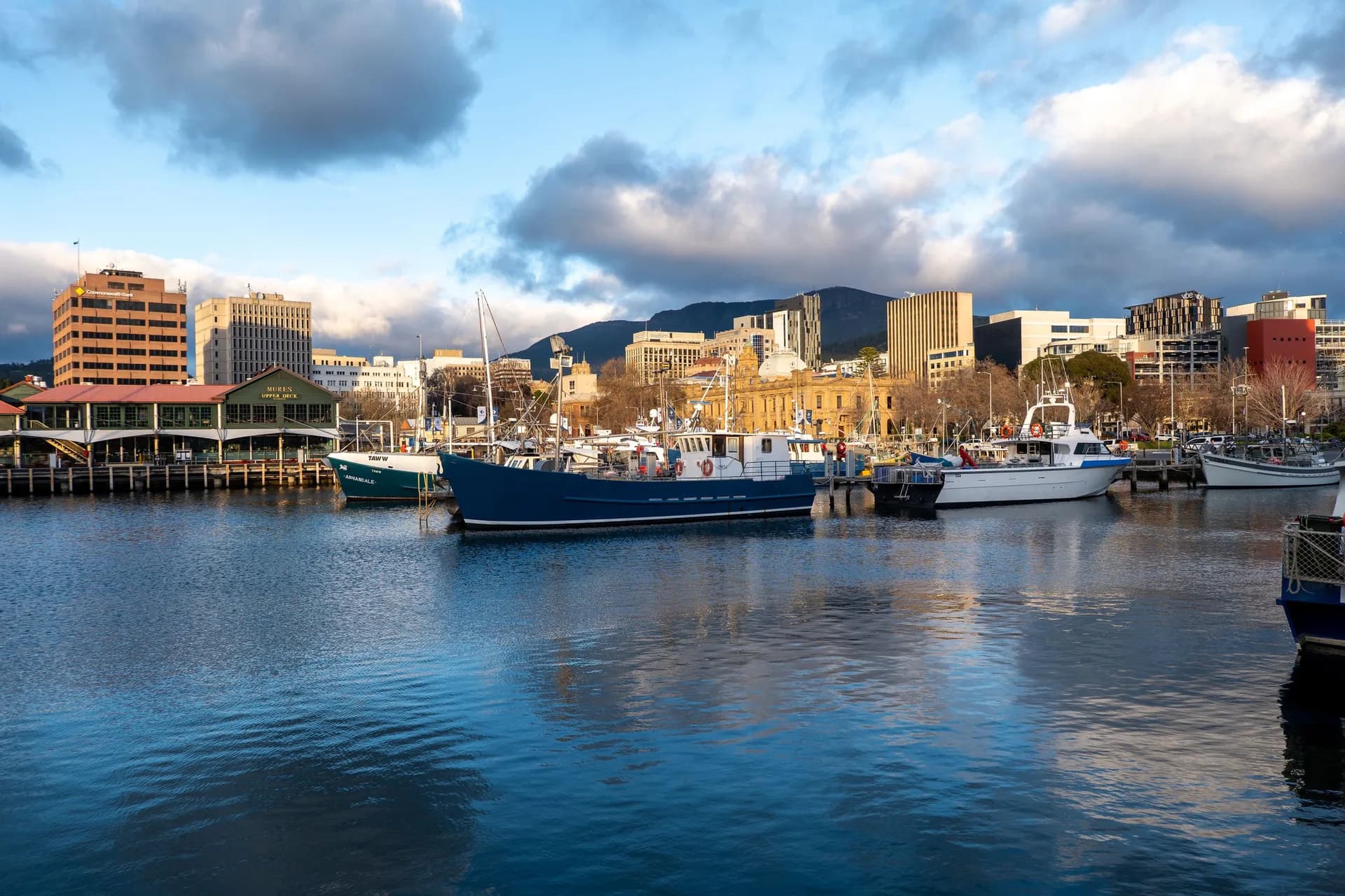 Hobart waterfront with kunanyi / Mount Wellington behind